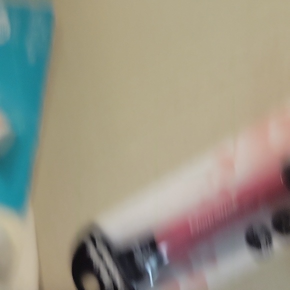 Lot of 3 chap stick total hydration - Picture 5 of 5